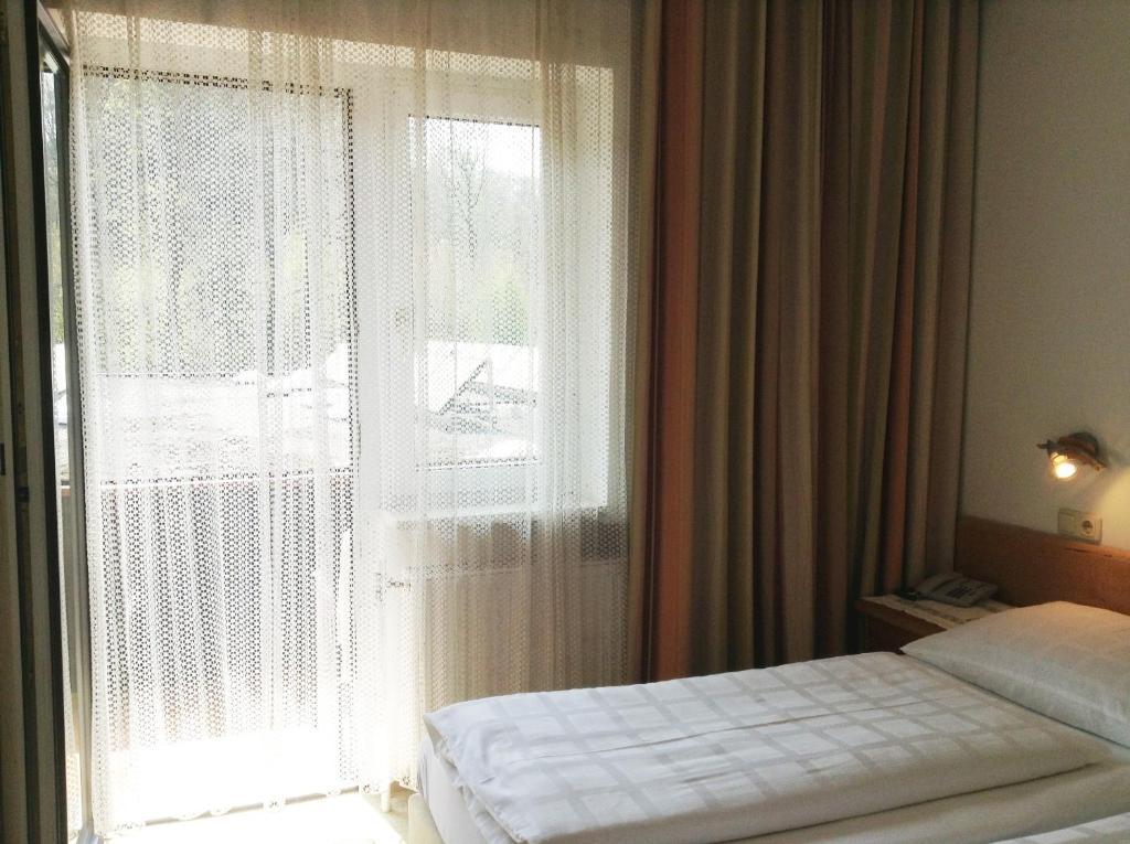 Parkpension Billroth Bad Hall Ngoại thất bức ảnh